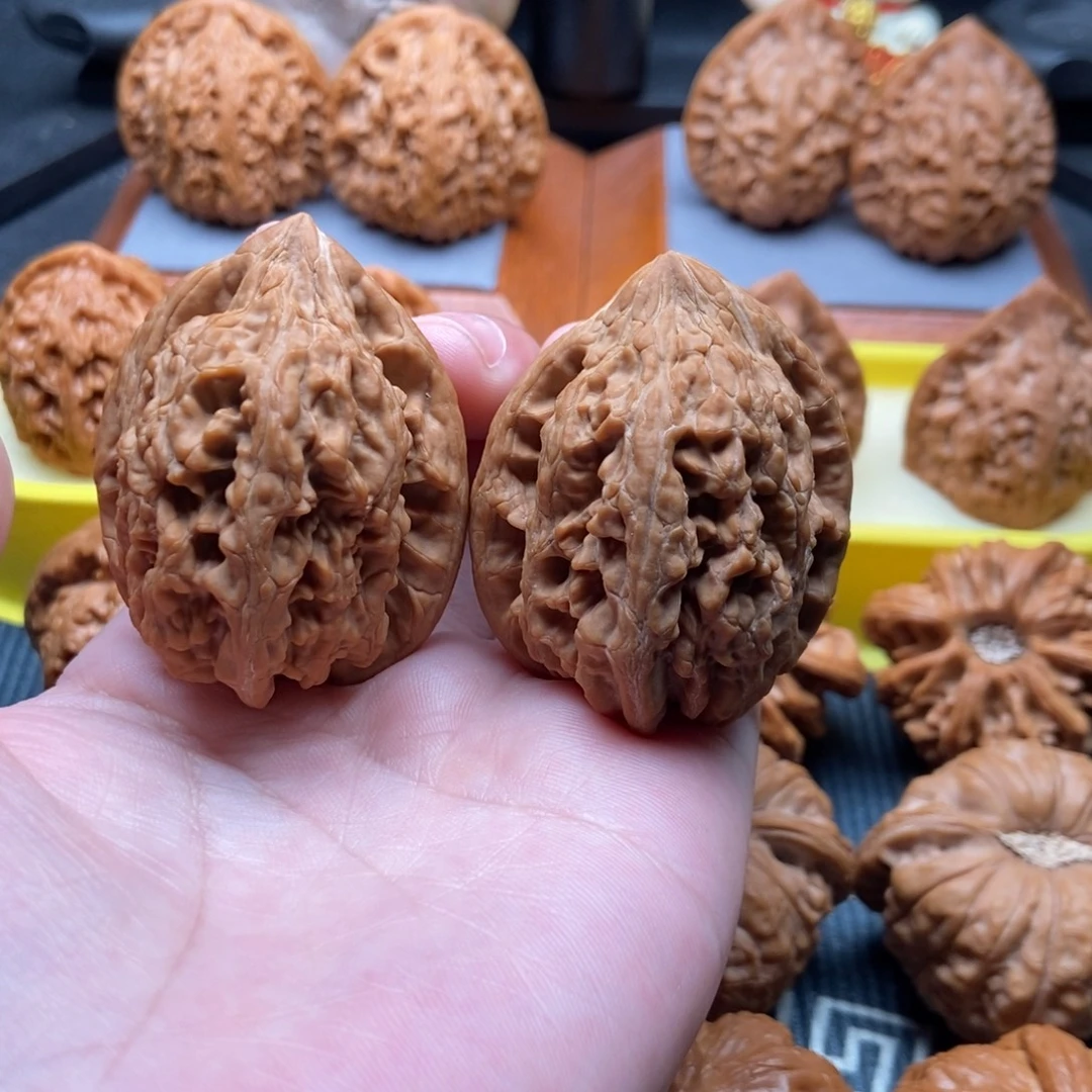 文玩核桃吊坠大沽石