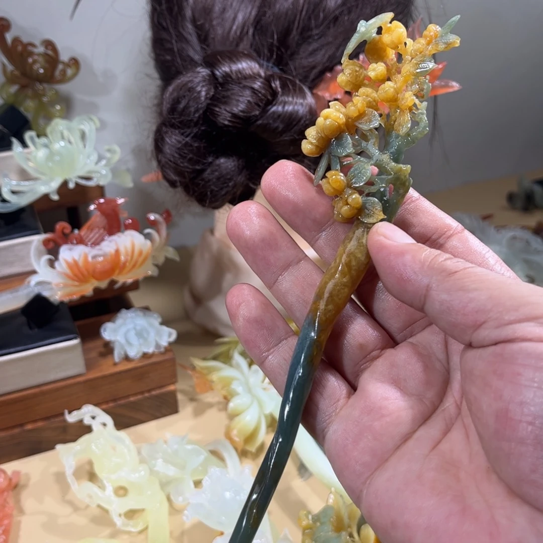 小***沫蛇纹石玉合金发簪