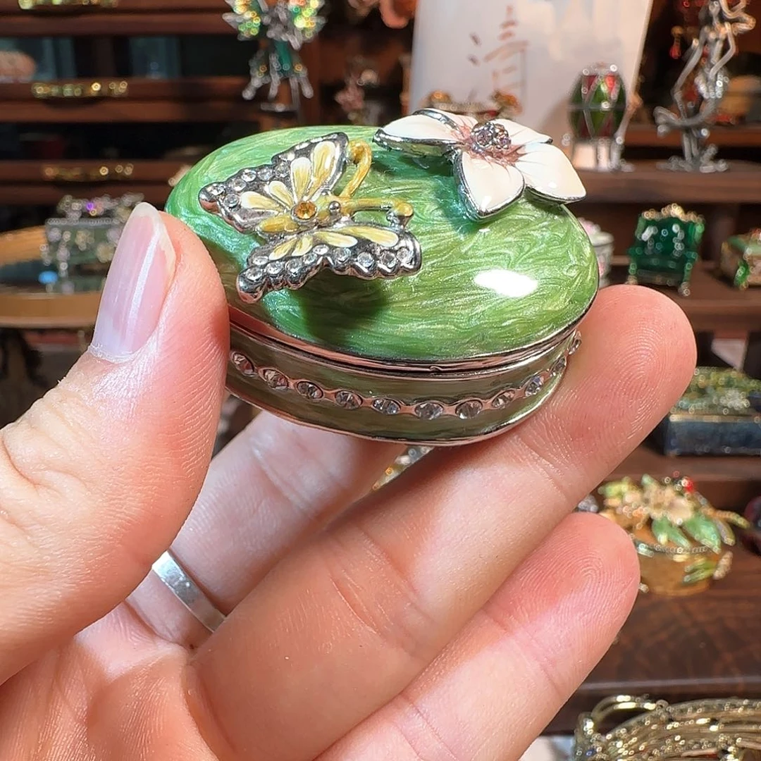 手工制品请勿吹毛求疵