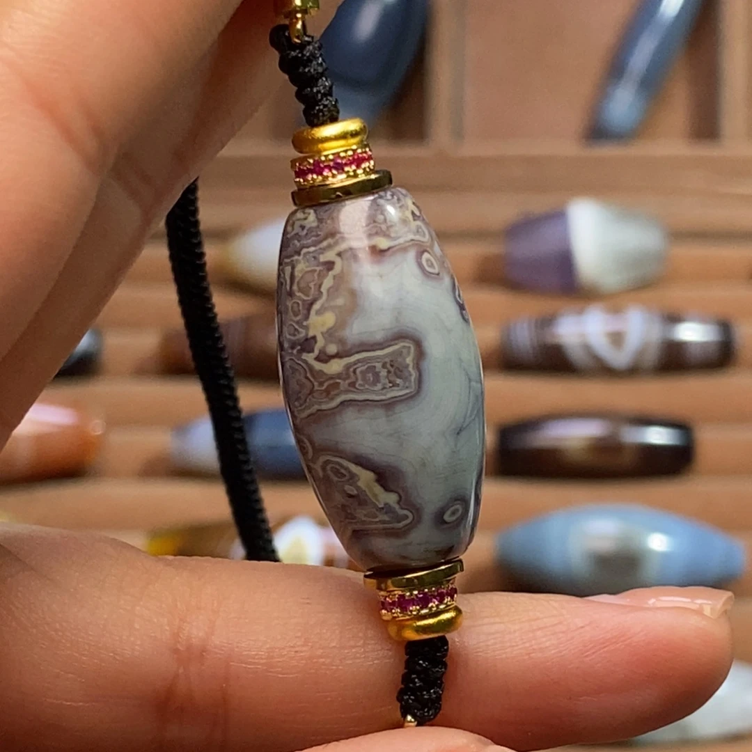 用***1玛瑙/玉髓未镶嵌颈饰