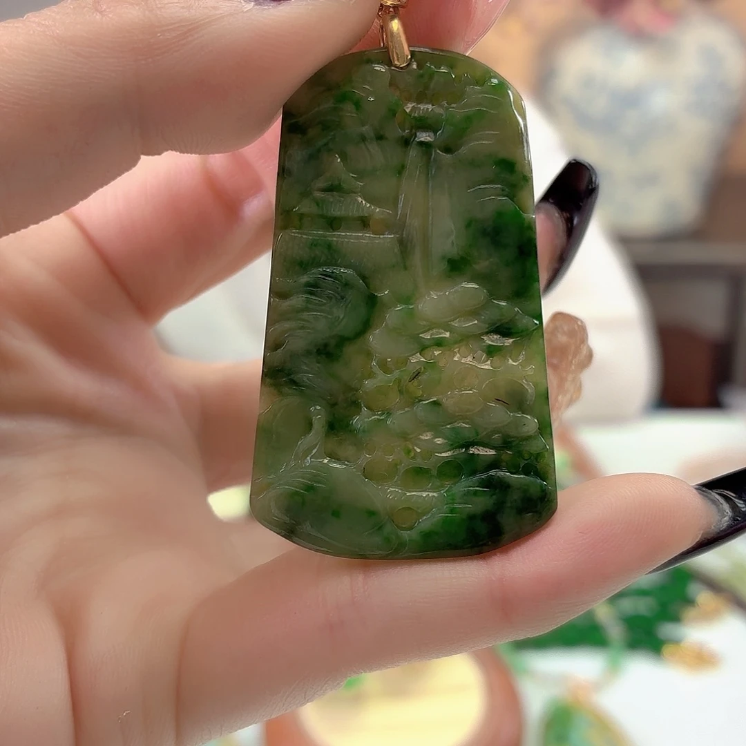 翡翠未镶嵌颈饰翡翠