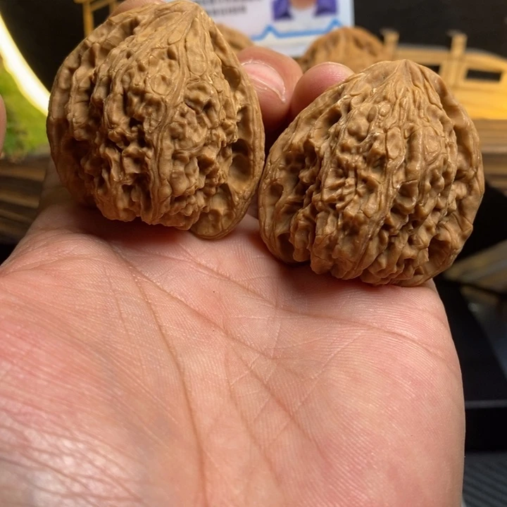 风***暴文玩核桃把件42天残黄线福利