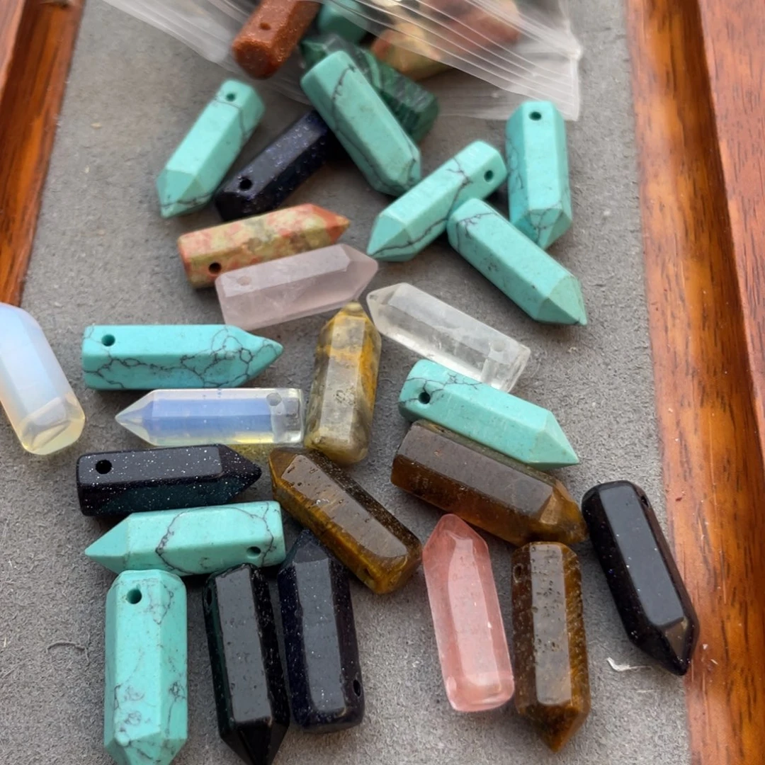 玛瑙/玉髓未镶嵌珠宝半成品配件10颗随机发