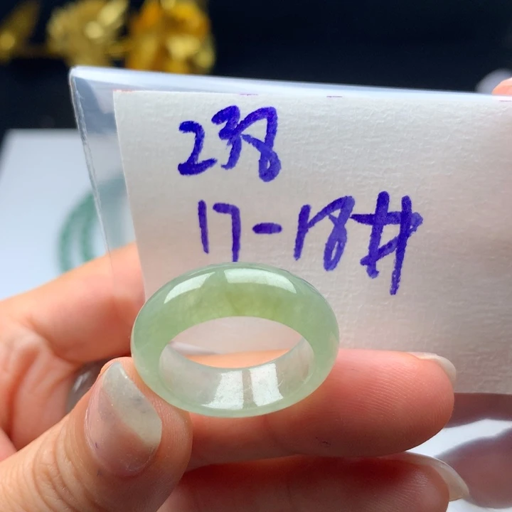 G***y定制翡翠未镶嵌戒圈