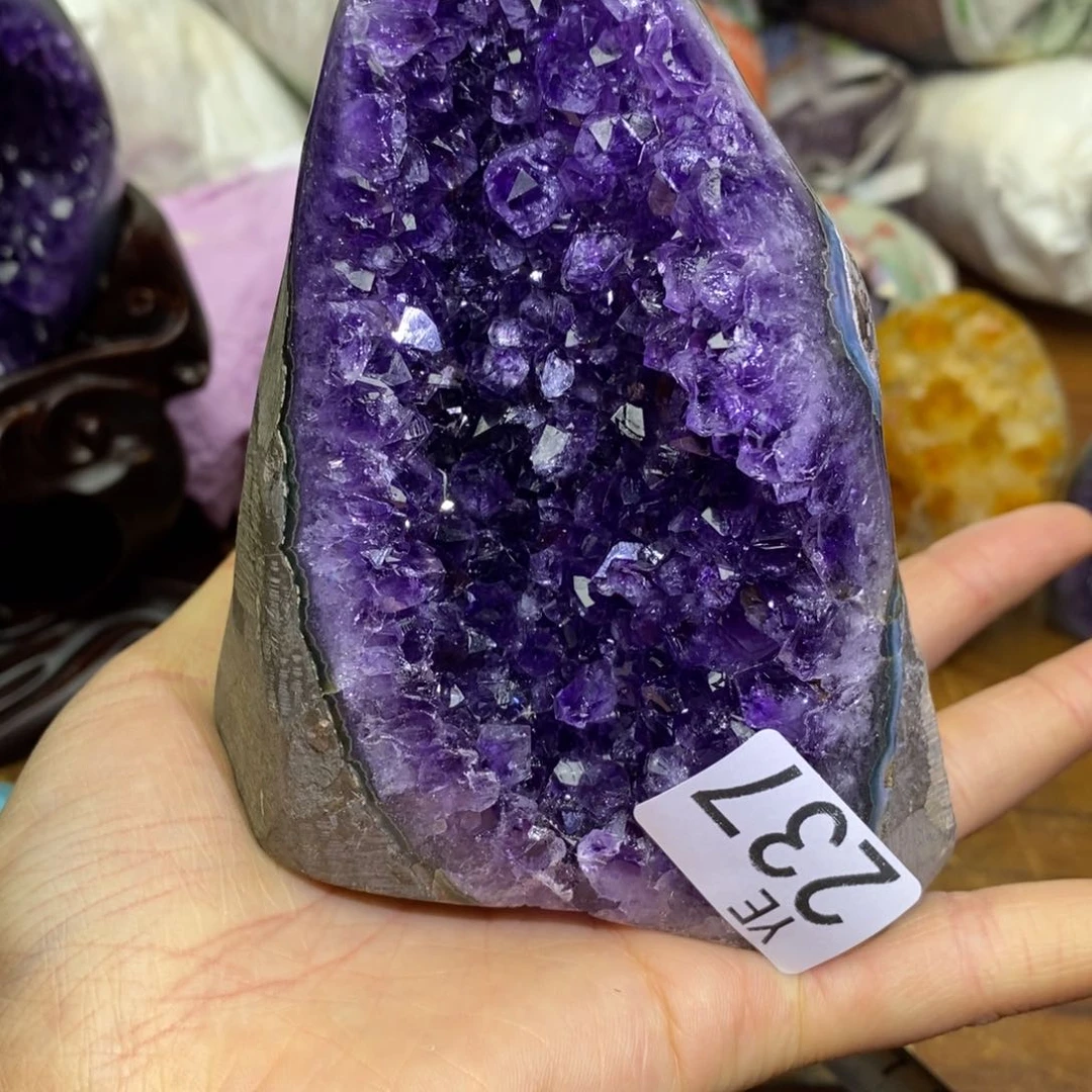 水晶大型摆件（非配饰）未镶嵌