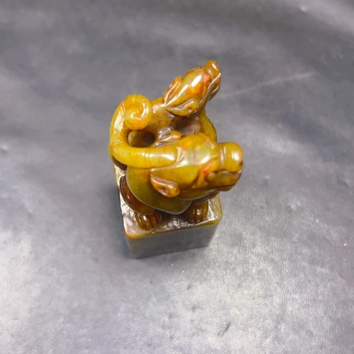 和田玉把件未镶嵌