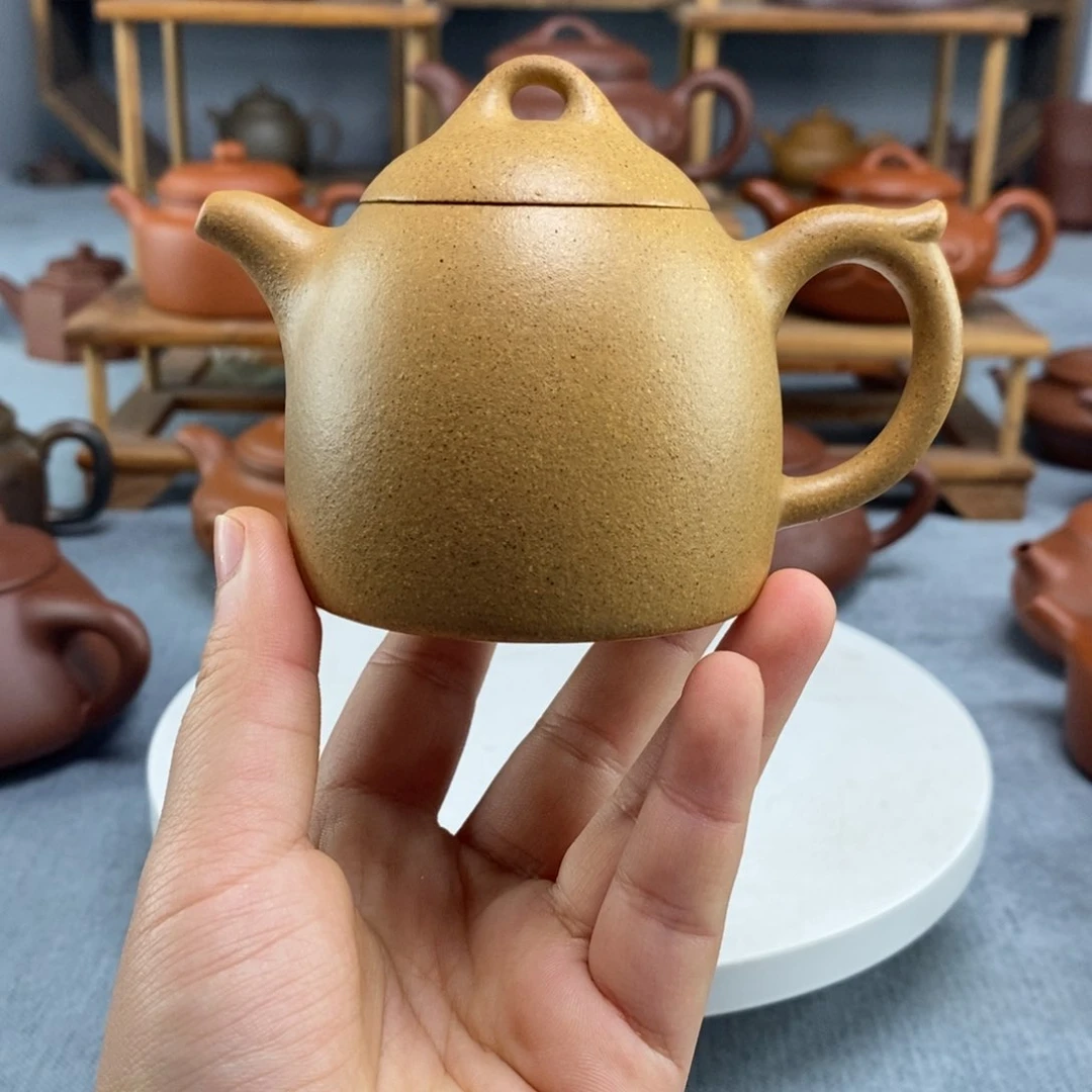 紫砂茶壶黄段秦权