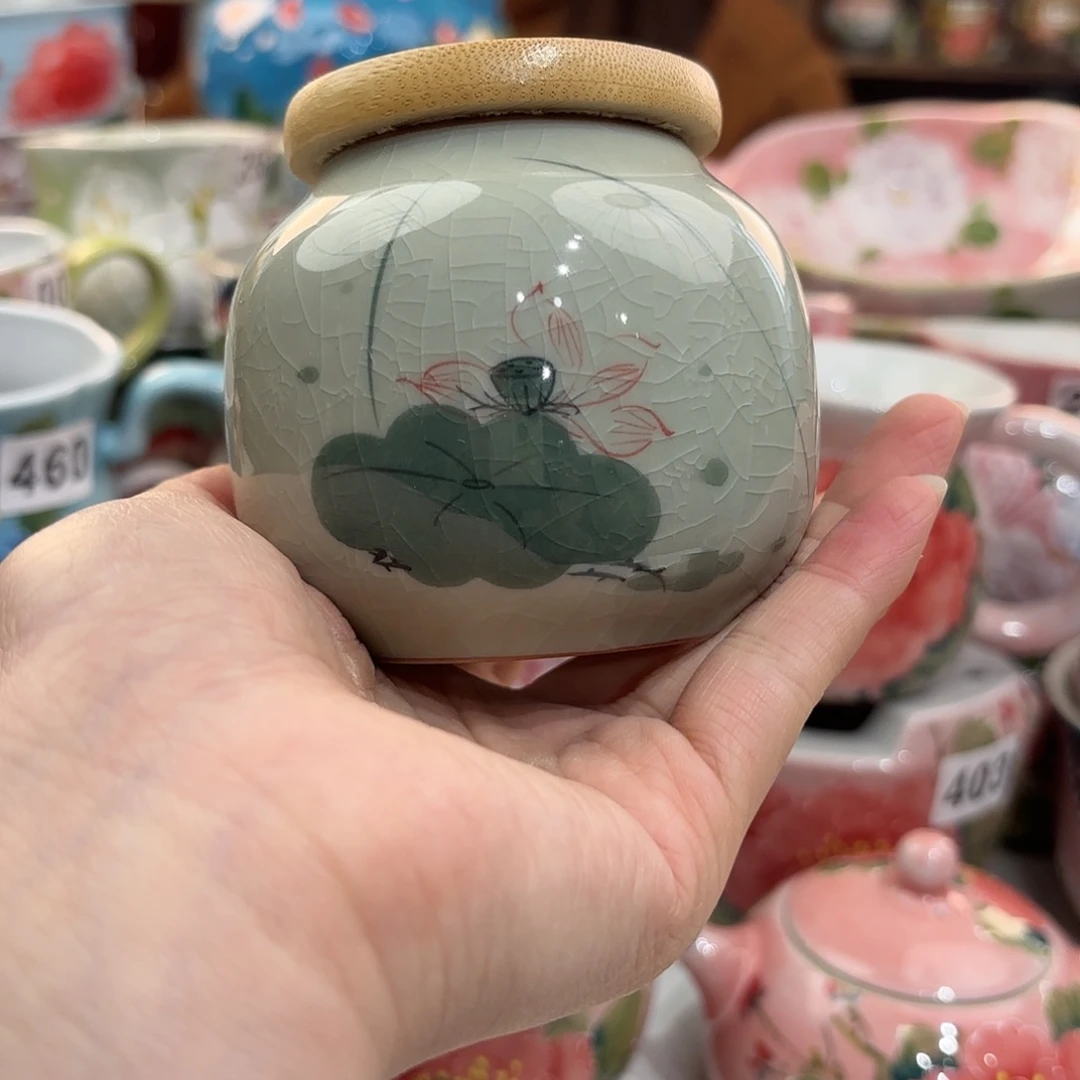 瓷片兔兔盖茨，兔兔