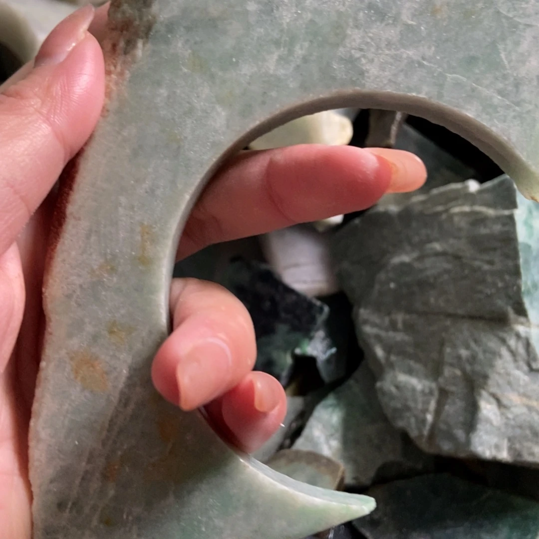 翡翠未镶嵌挂件天然翡翠