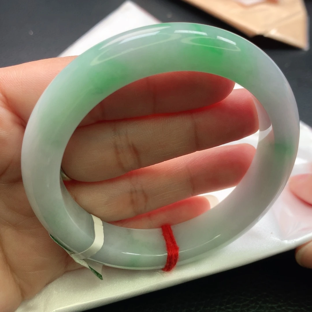 翡翠手镯未镶嵌9****盐缅甸58