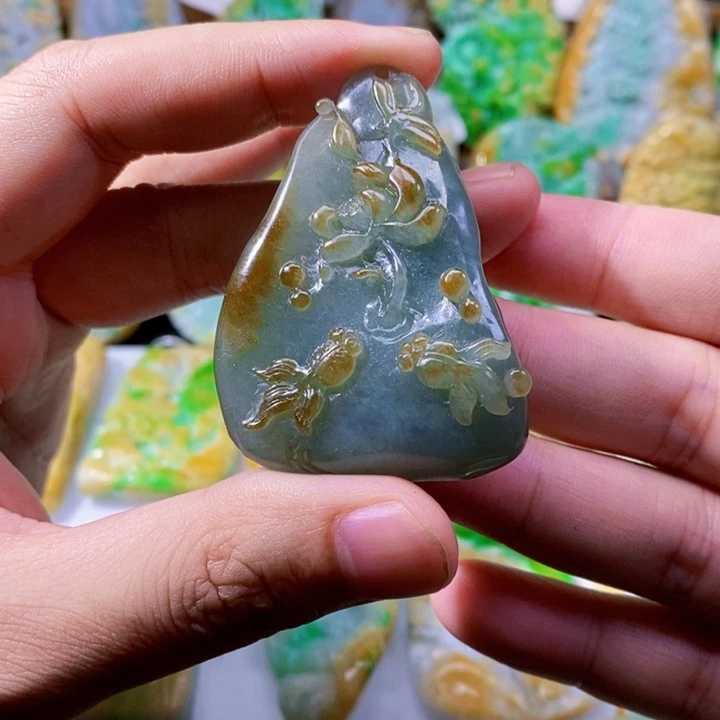 未镶嵌定制翡翠翡翠