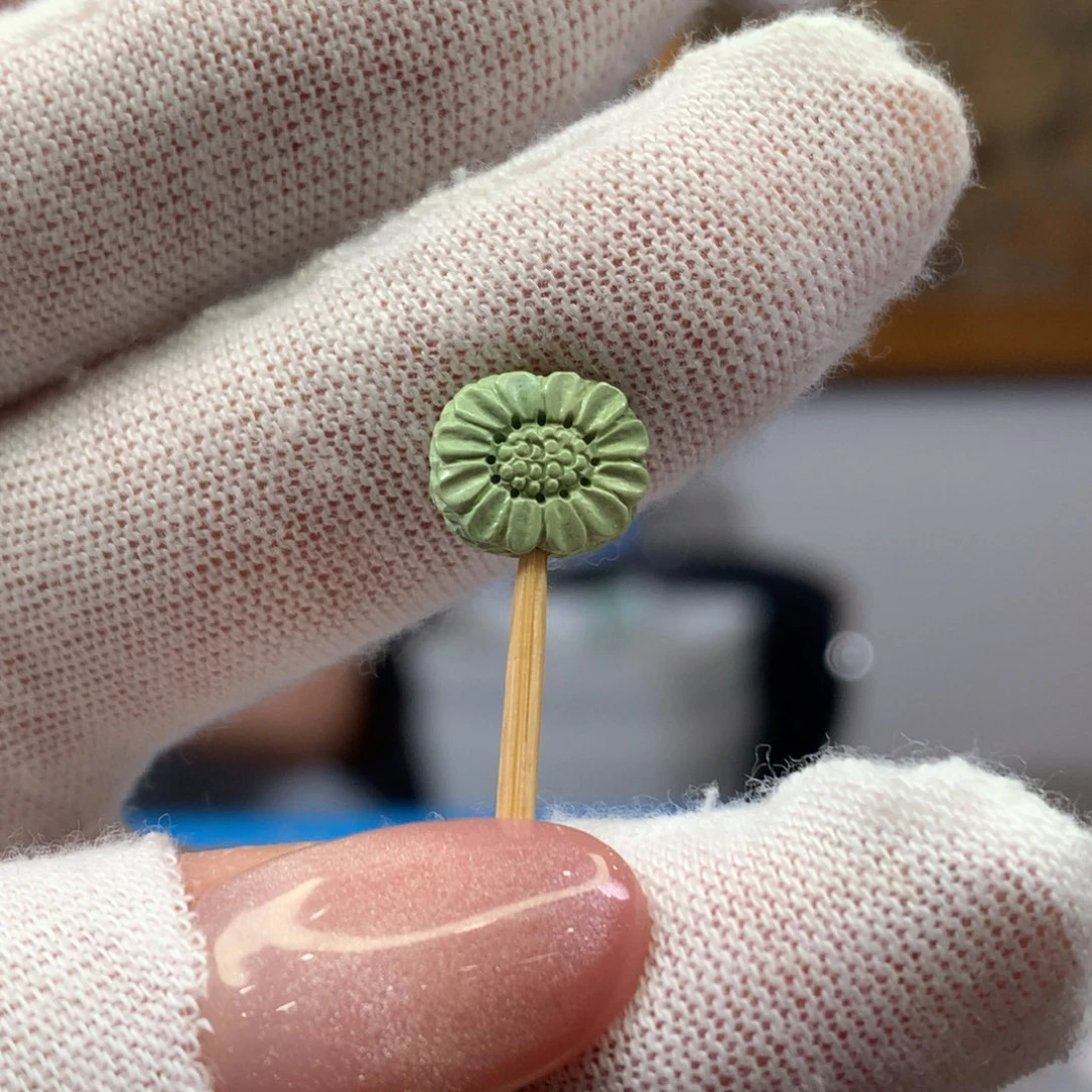 绿松石未镶嵌挂件