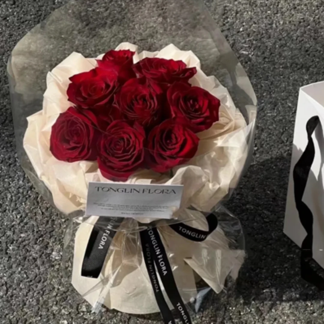 情人节鲜花【爱意永在】9朵红玫瑰小花束鲜花送女友老婆爱人情人节花束礼物生日花束