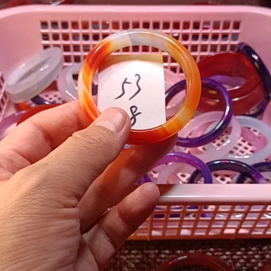 玛瑙/玉髓未镶嵌手镯