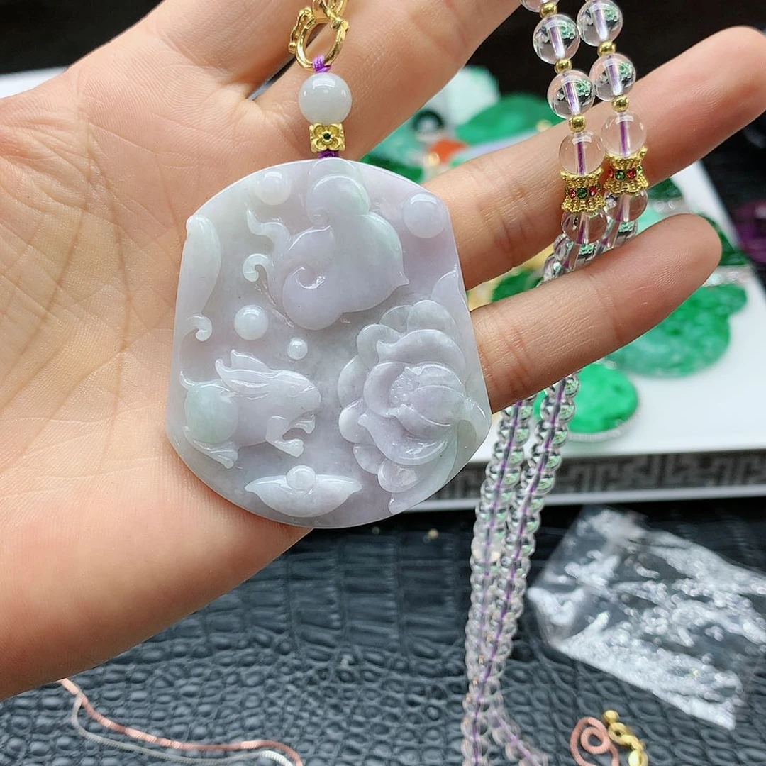 【闪购商品】翡翠吊坠(赠链)未镶嵌