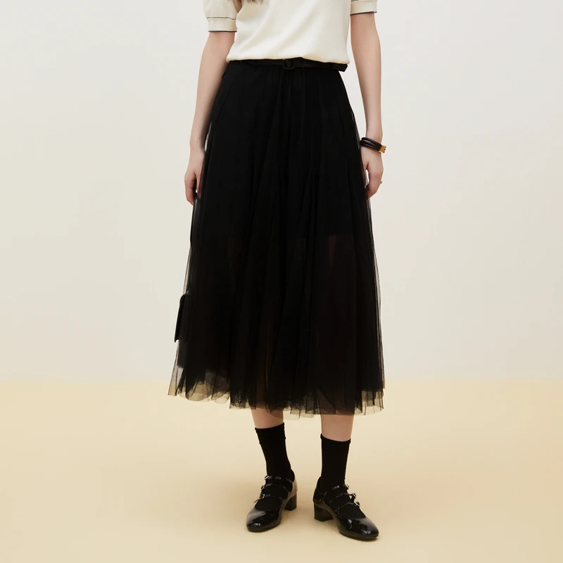 XG雪歌优雅风通勤简约半身裙冬季新款黑色中长款网纱A字裙女