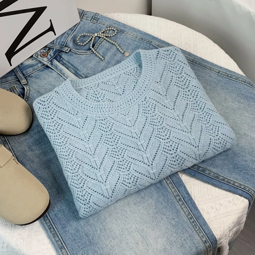 清-汤圆吖浅蓝色圆领套头镂空款针织毛衣292745