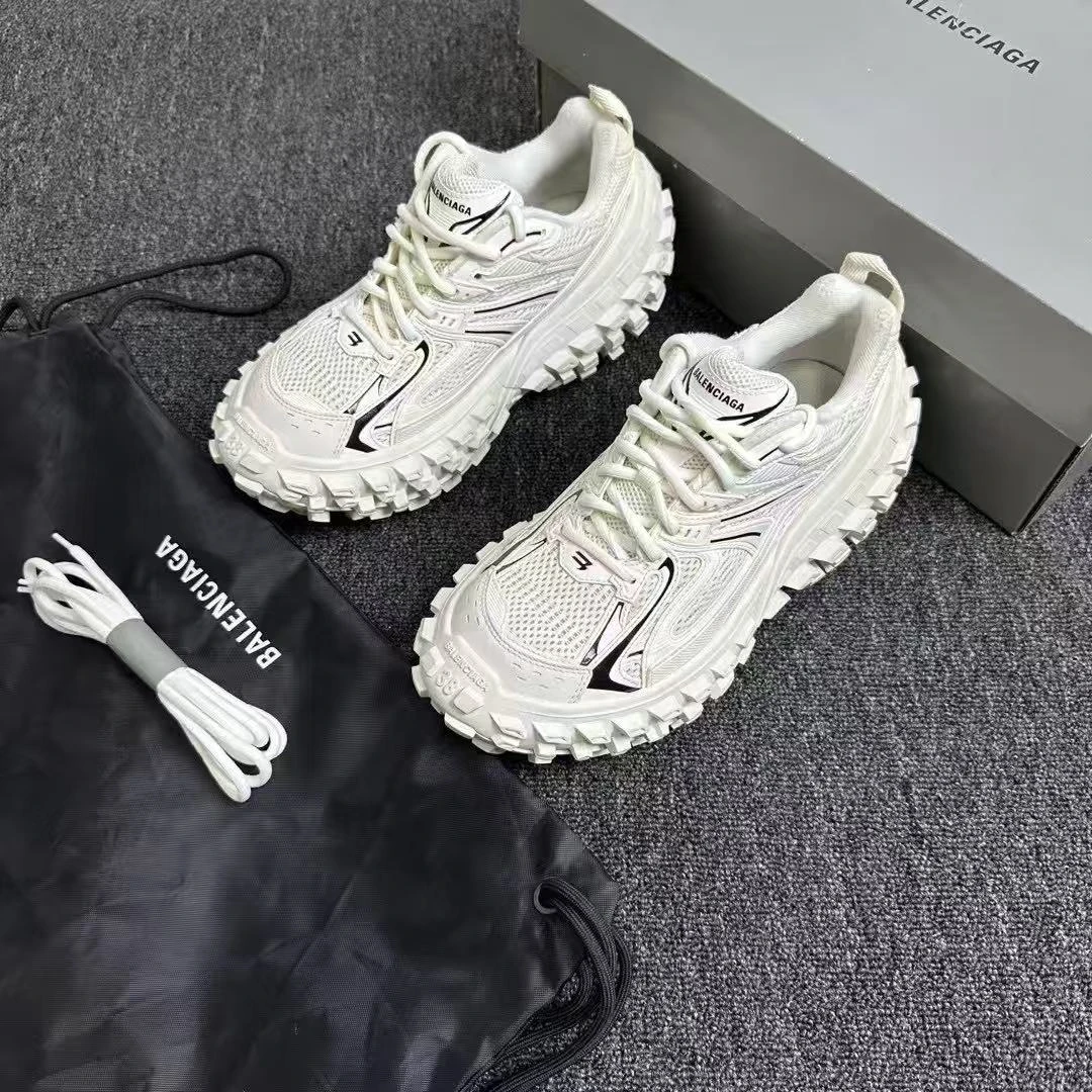 全新未使用 Balenciaga/巴黎世家 /葡萄籽奢潮/轮胎鞋白色/38码