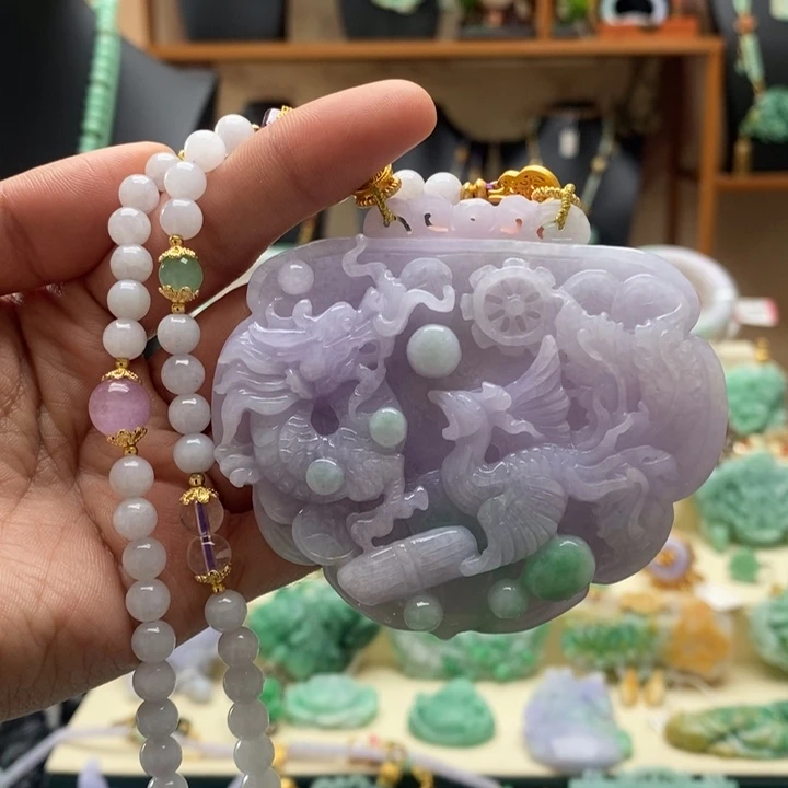 翡翠颈饰未镶嵌翡翠吊坠