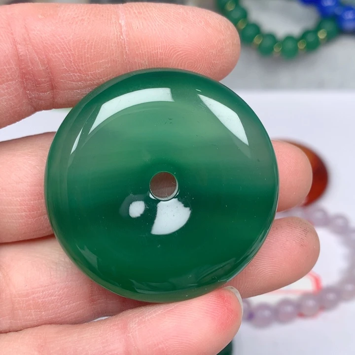 玛瑙/玉髓颈饰未镶嵌泈*