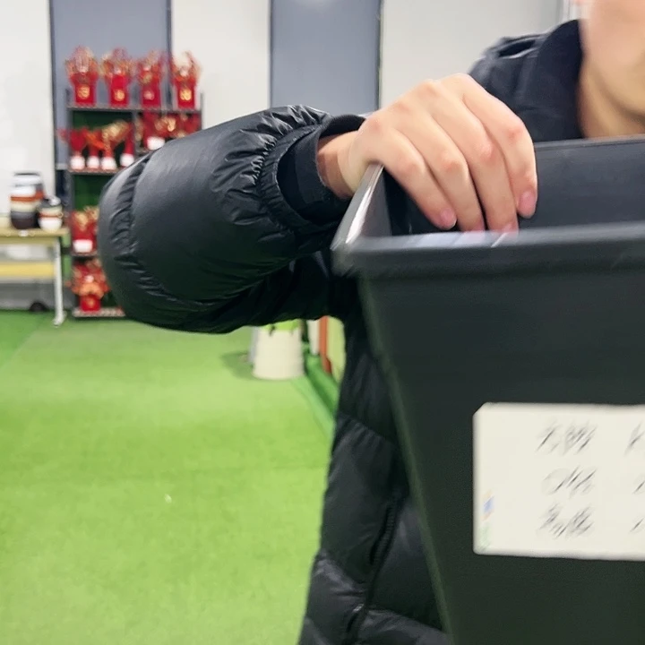 清仓方盆口23高26黑色5只带托