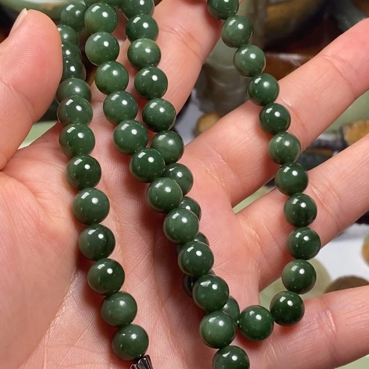 和田玉（糖玉）未镶嵌颈饰