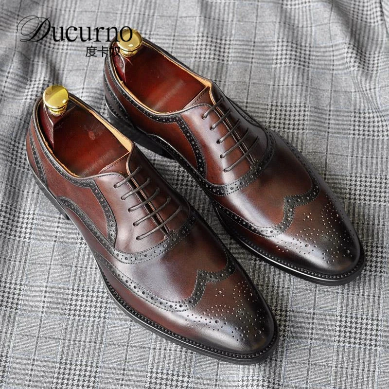 高端男士商务正装皮鞋英伦风布洛克雕花男鞋潮流黑色尖头男士皮鞋