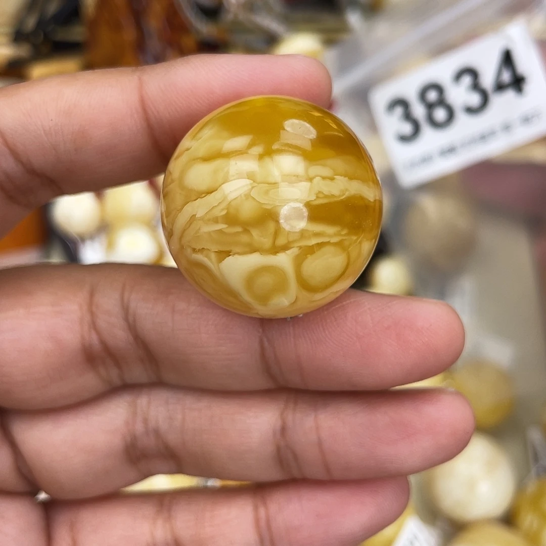 蜜蜡未镶嵌珠宝奇石29.3