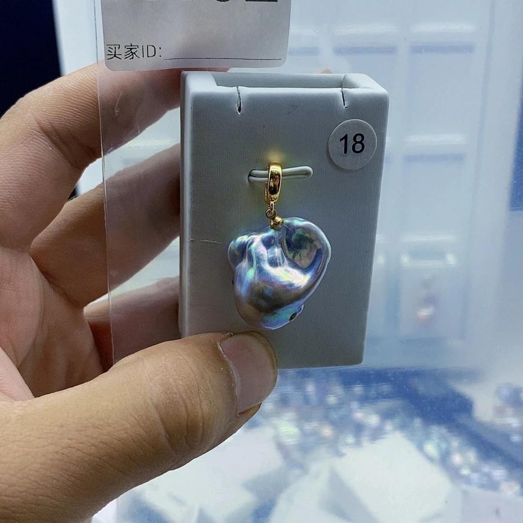淡水珍珠合金颈饰
