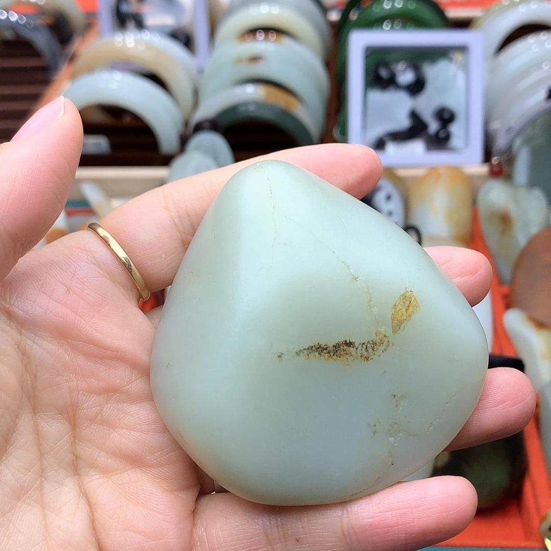 未镶嵌和田玉（子料）挂件
