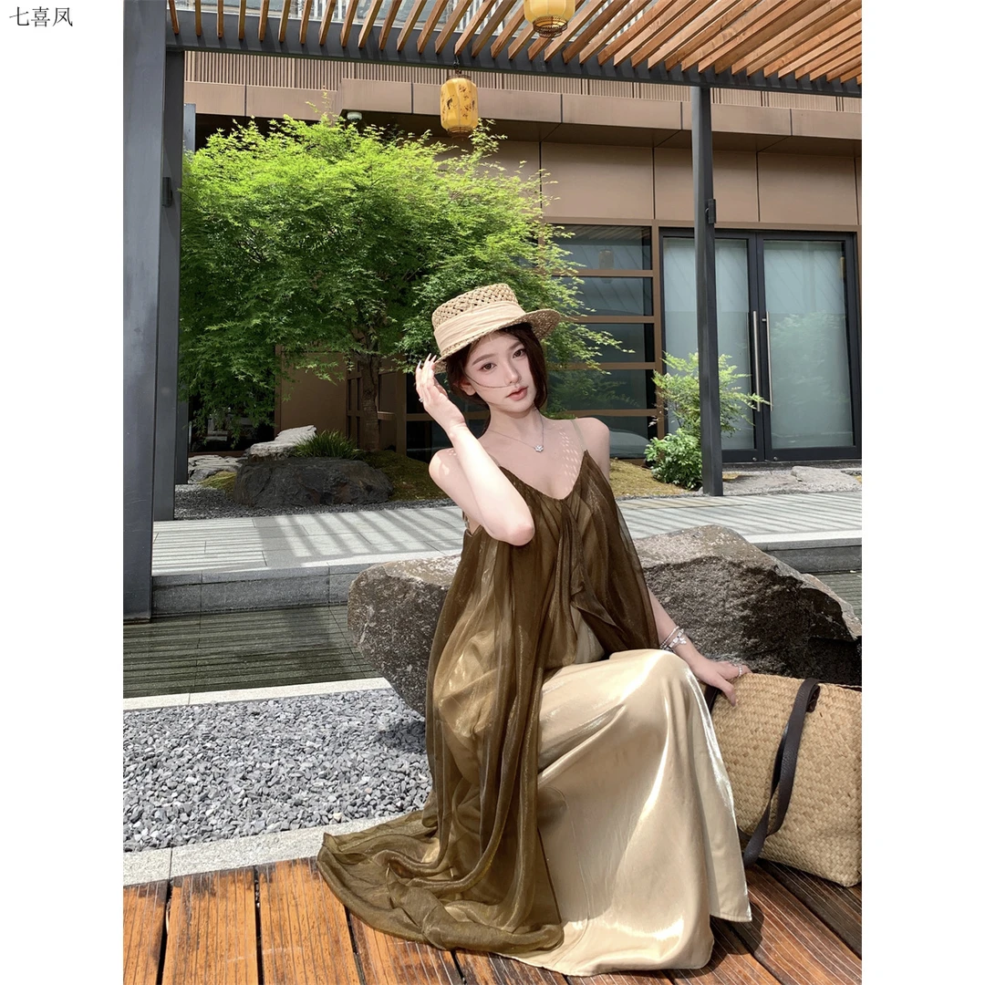 气质度假长裙不规则设计感清冷吊带墨绿