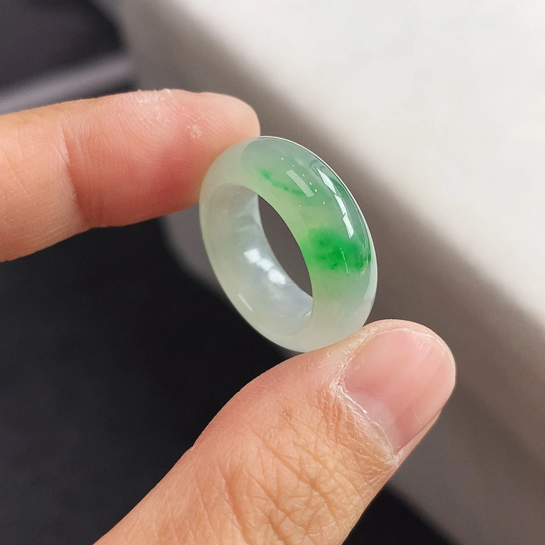 翡翠未镶嵌戒指12号