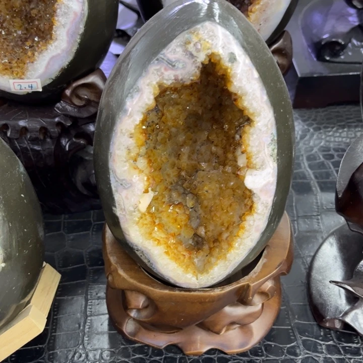 水晶珠宝半成品未镶嵌黄晶蛋