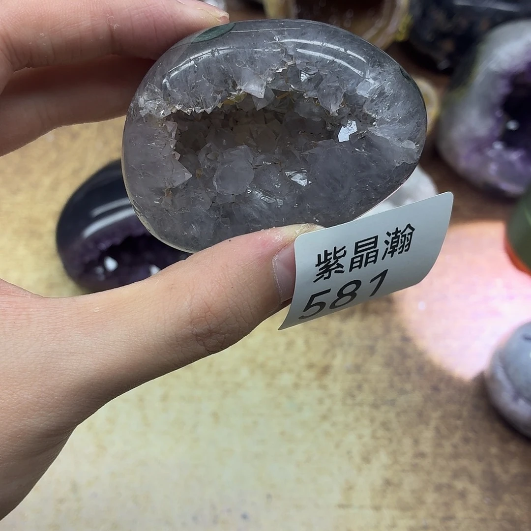 水晶大型摆件（非配饰）未镶嵌