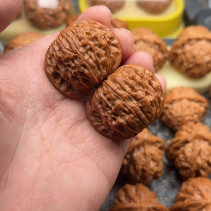 文玩核桃吊坠磨盘38