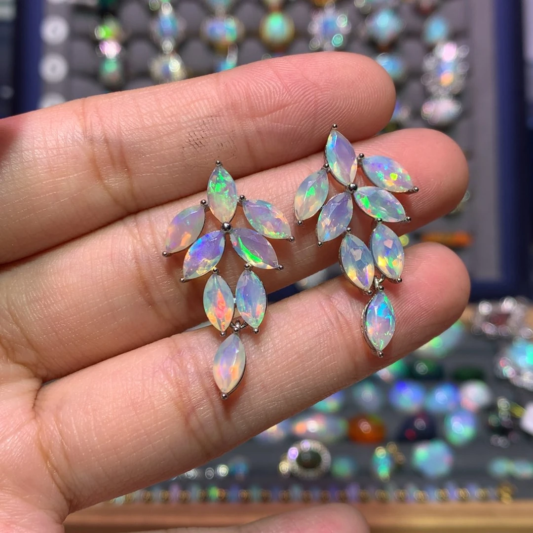 银S925镶嵌欧泊耳钉