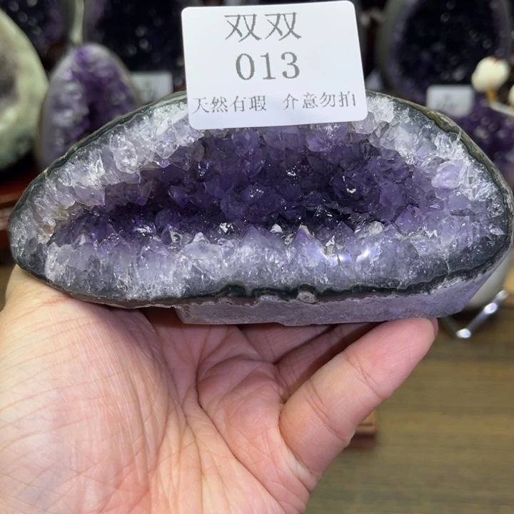 水晶大型摆件（非配饰）未镶嵌