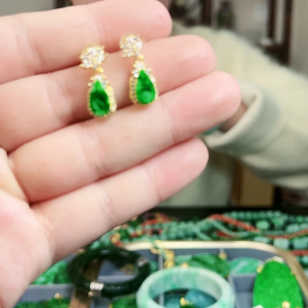 翡翠颈饰银S925镶嵌耳饰