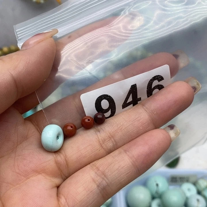 南红玛瑙未镶嵌珠宝奇石