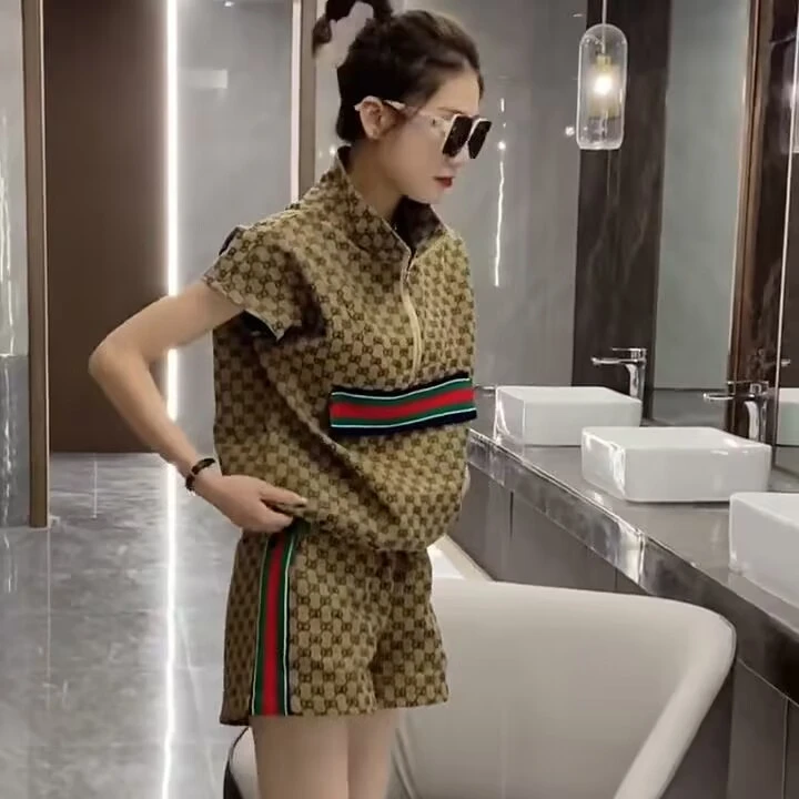 欧货时尚印花短袖短裤运动套装女夏季宽松显瘦减龄网红休闲两件套