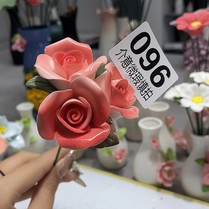 陶瓷纯手工捏花设计