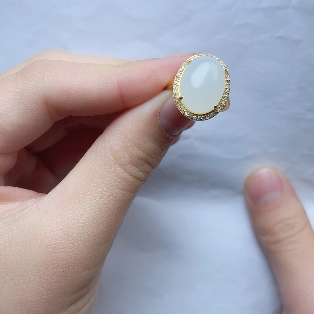 和田玉戒指。k k银S925镶嵌