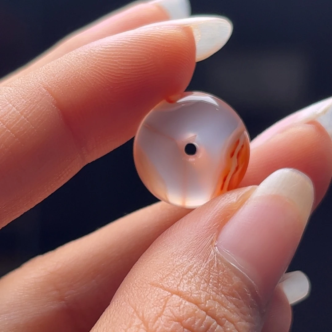 未镶嵌吊坠南红玛瑙