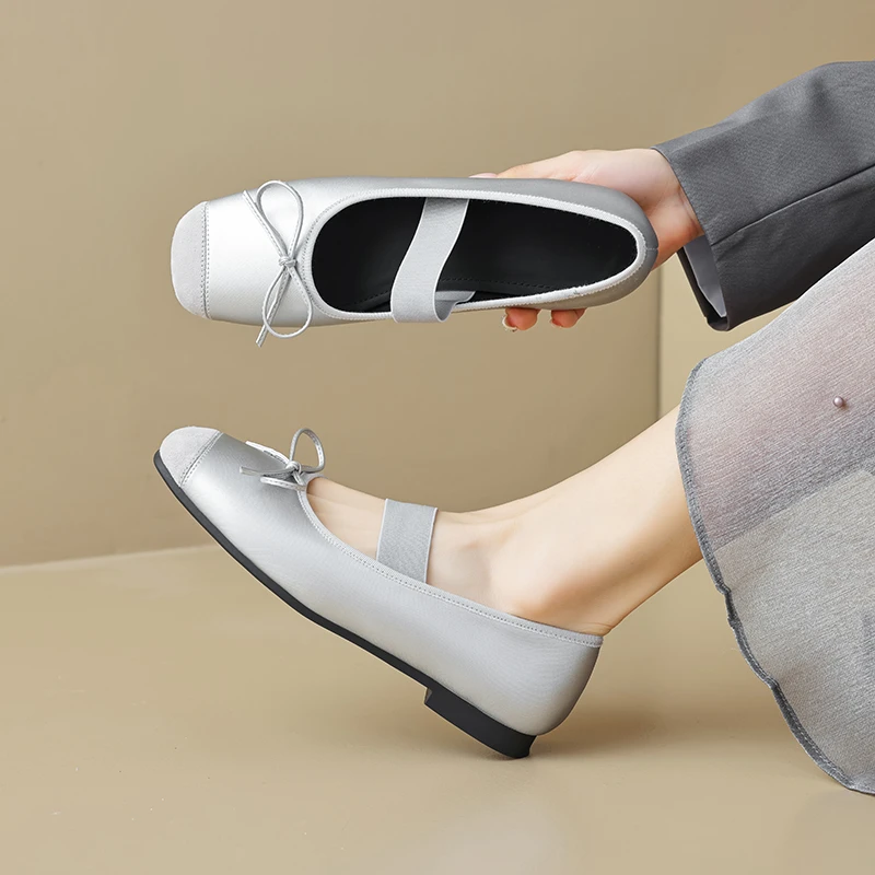 法式优雅蝴蝶结芭蕾舞平底鞋女春新款真皮软底奶奶玛丽珍浅口单鞋