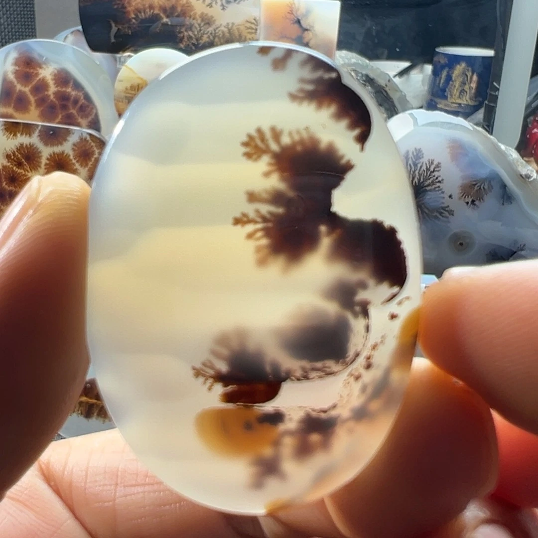 未镶嵌玛瑙/玉髓珠宝奇石