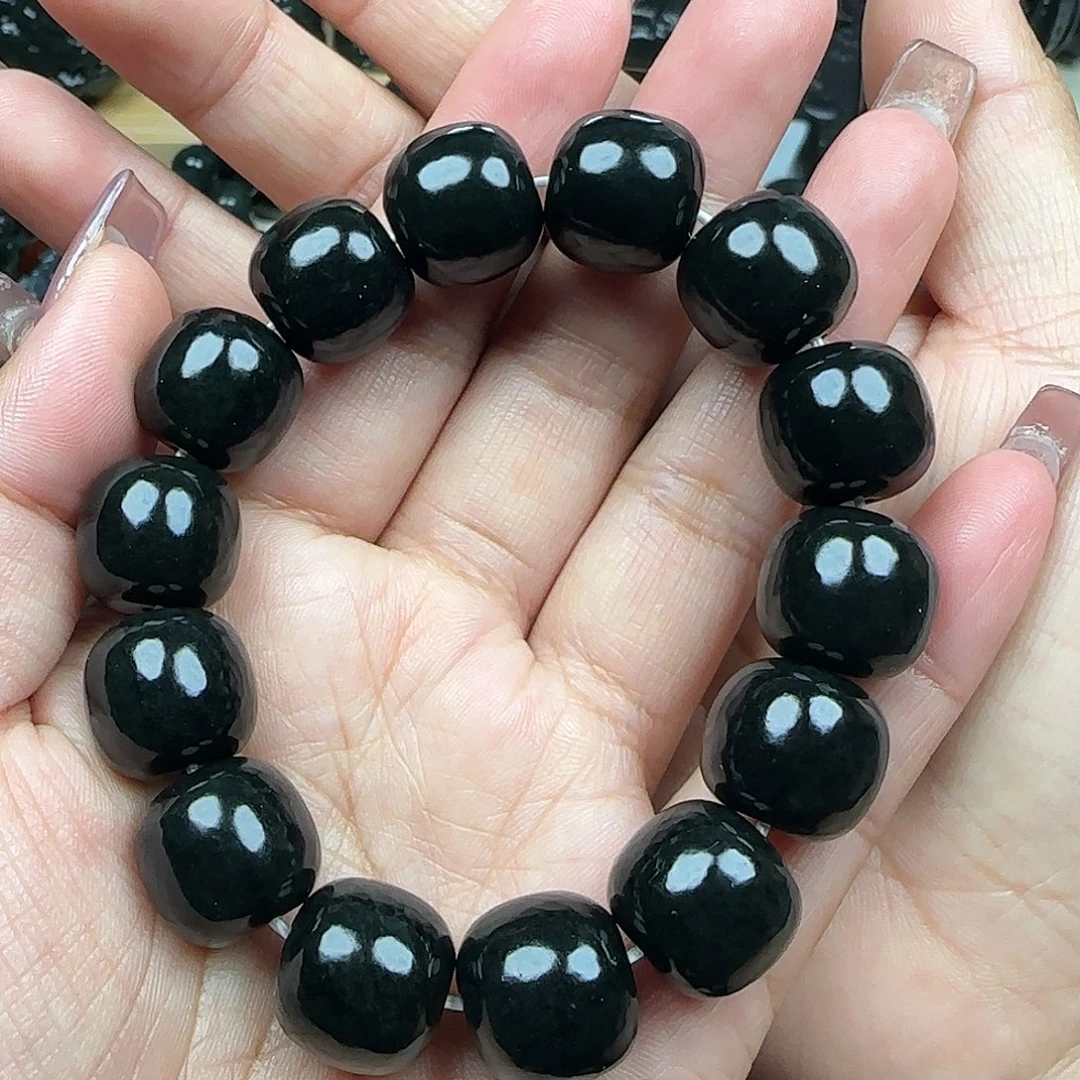 淄****和田玉未镶嵌手串