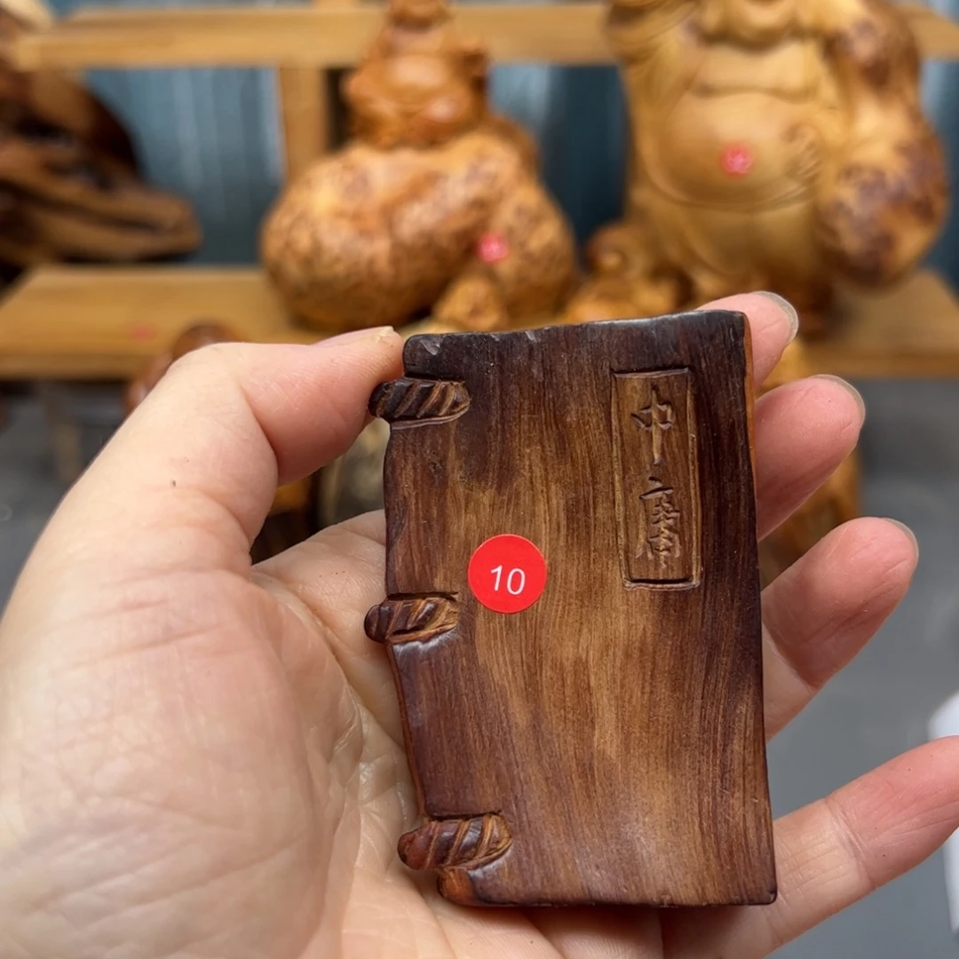 自***r木崖柏木摆件手把件，