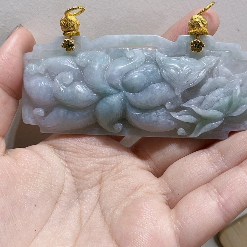 【闪购商品】翡翠未镶嵌颈饰