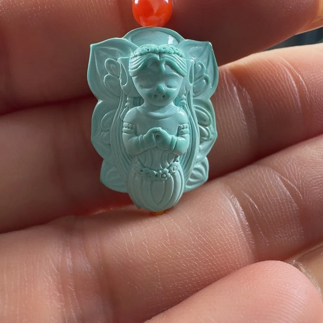 绿松石未镶嵌颈饰