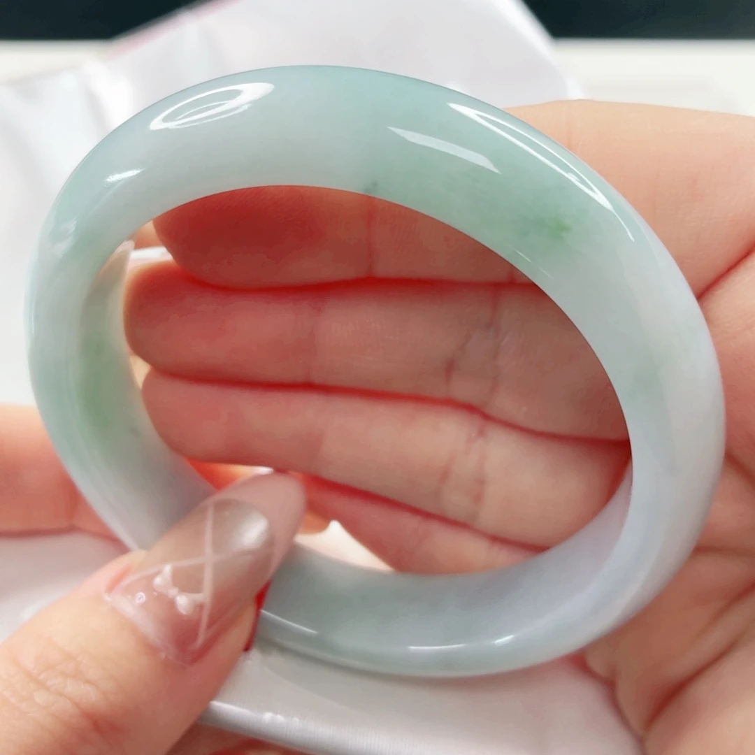 翡翠未镶嵌手镯56.7x218